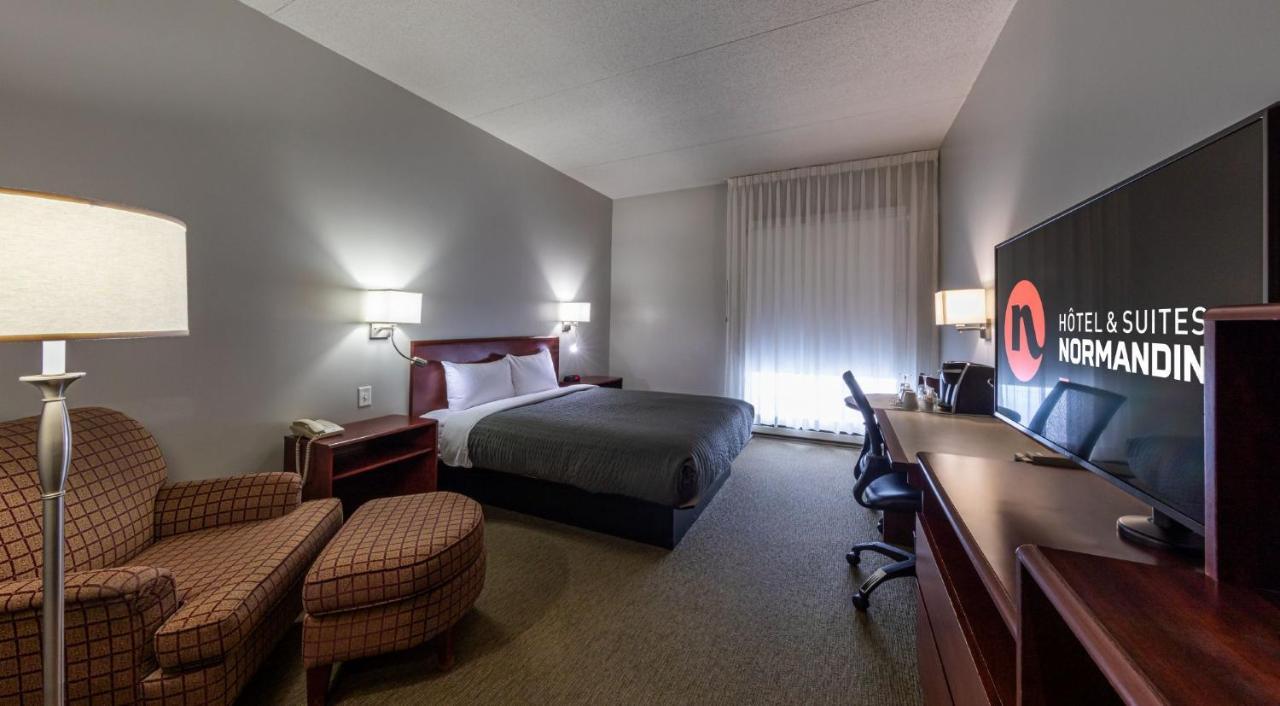 Hotel & Suites Normandin Quebec Bagian luar foto